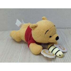 Disney Winnie the Pooh lying down with Bumble bee Plush Vintage